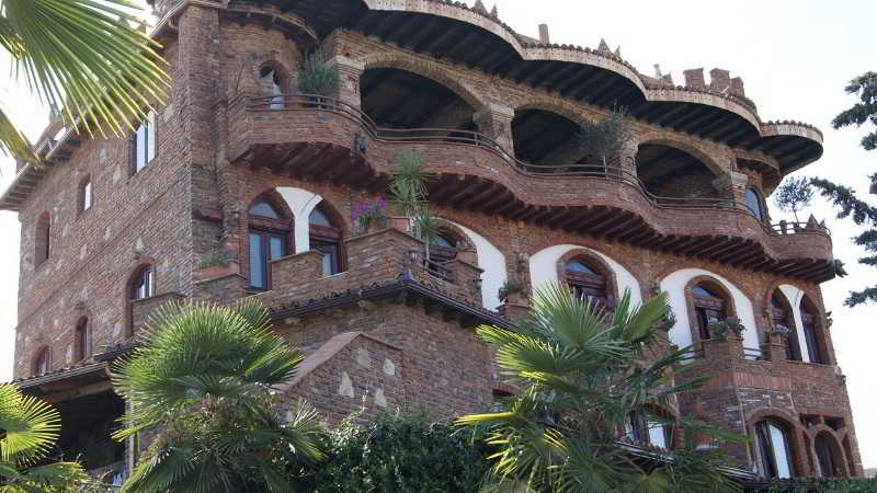 Iliada Hotel 4*